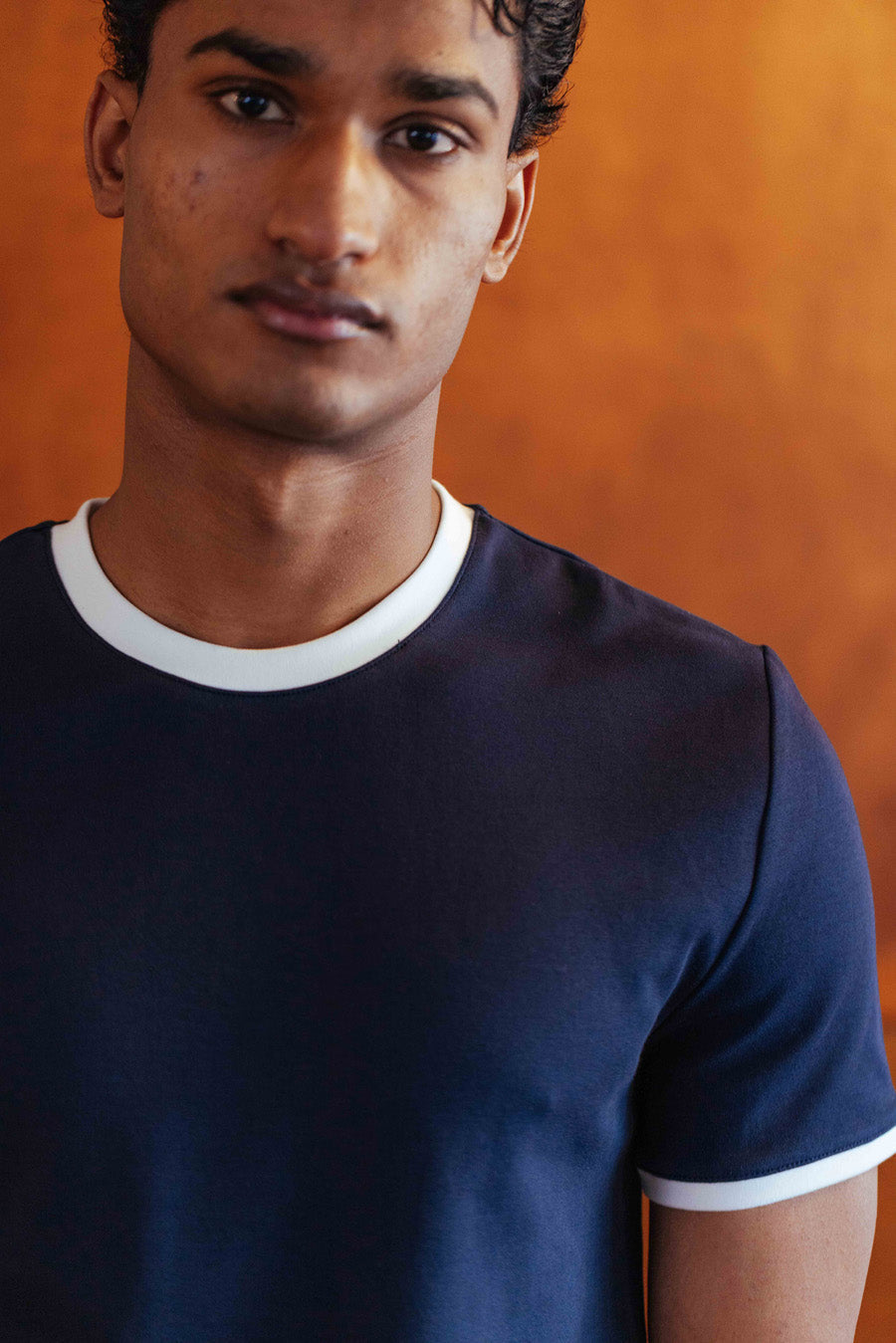 Vrddhi Brando T-Shirt, Navy Ringer