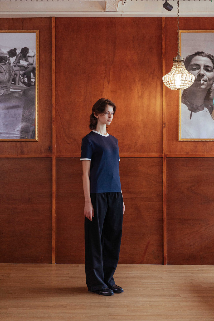 Vrddhi Brando T-Shirt, Navy Ringer